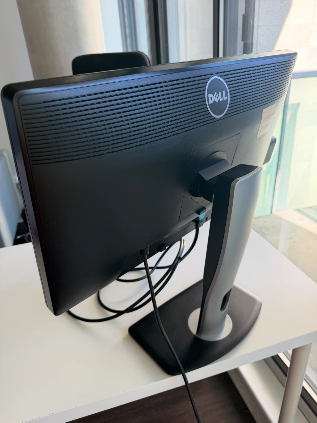 Dell P2312H Flat Panel Monitor - photo 2