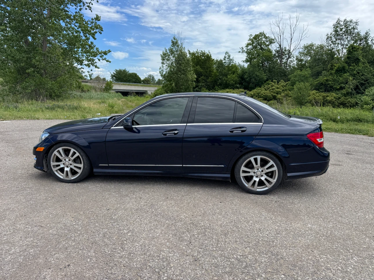 Mercedes-Benz C350 4Matic - photo 4