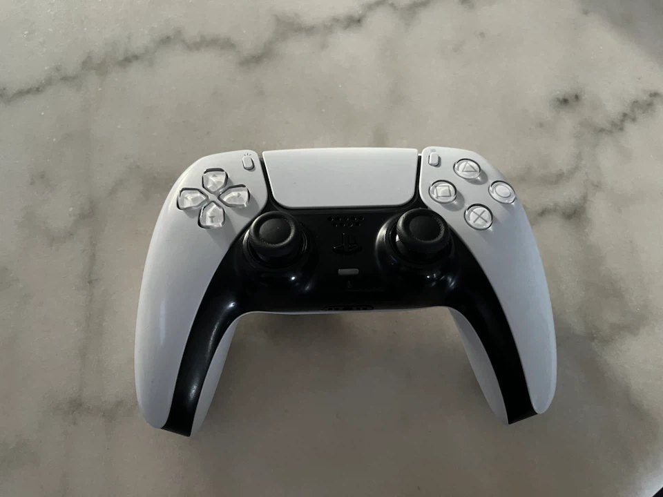 PlayStation 5 Console + Controller - photo 3
