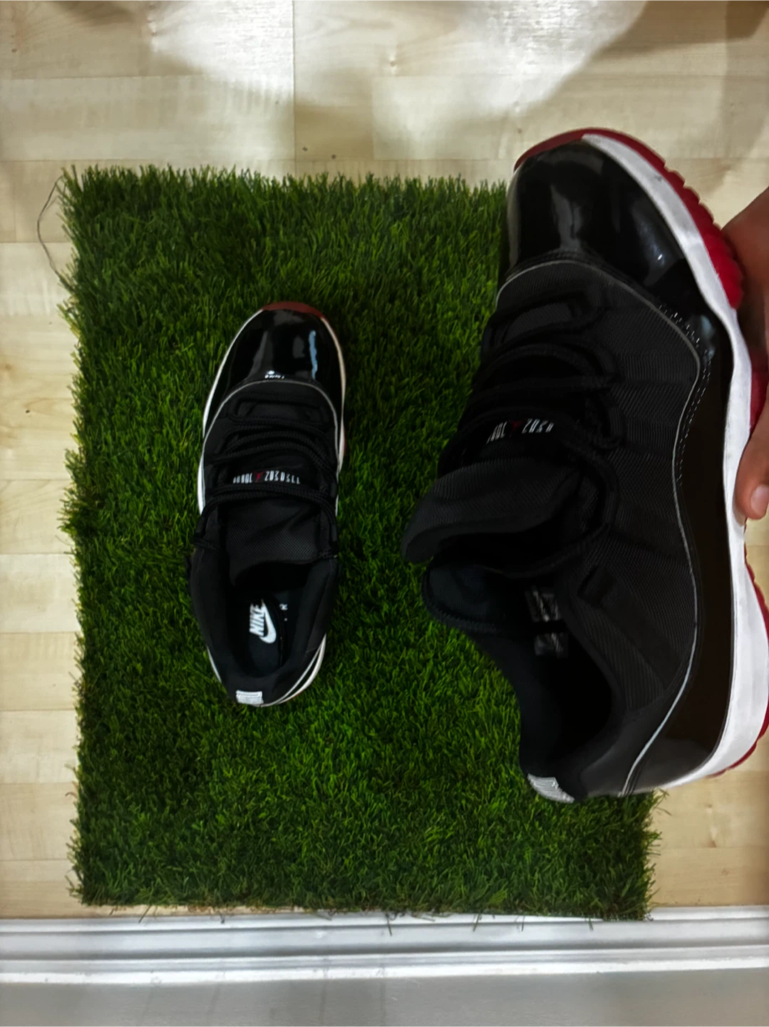 Air Jordan 11 Retro Low Bred