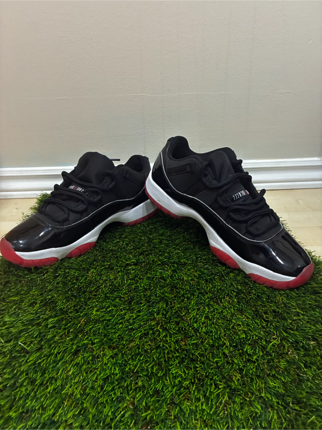 Air Jordan 11 Retro Low Bred - photo 5