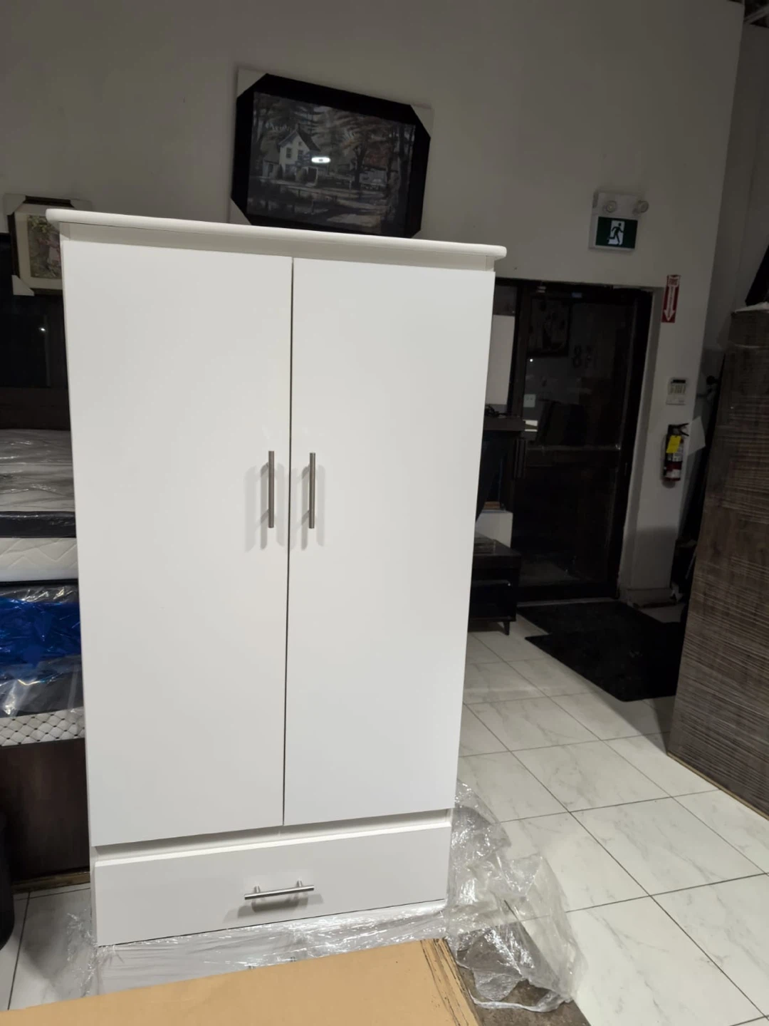 Modern Wardrobe with Two Drawers - photo 4