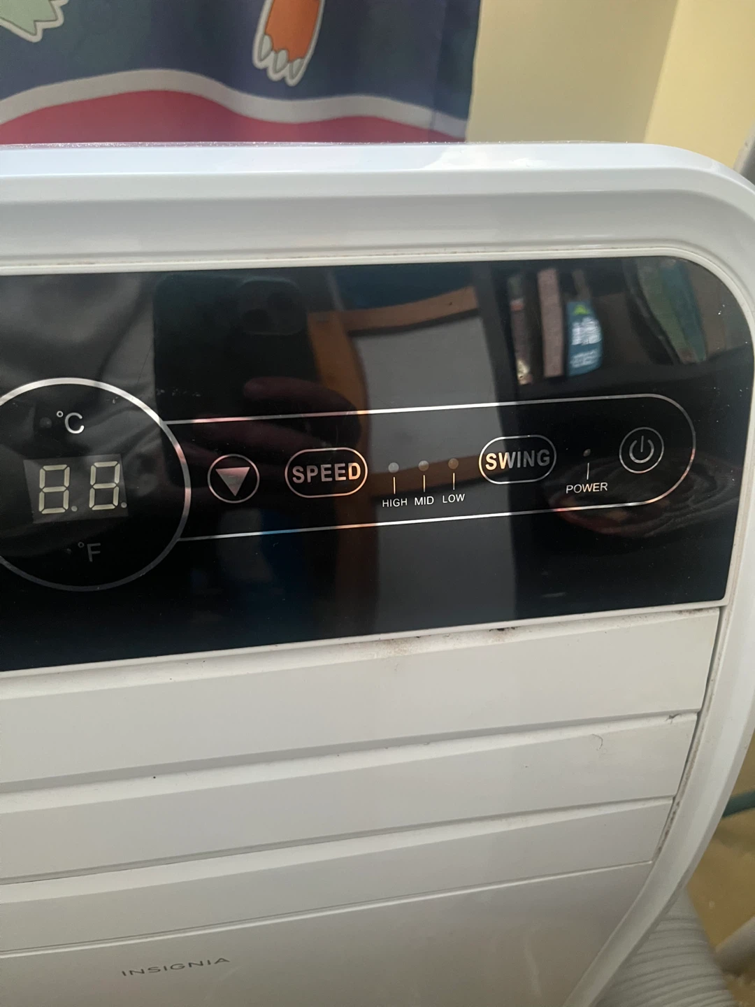Insignia Portable Air Conditioner - photo 3