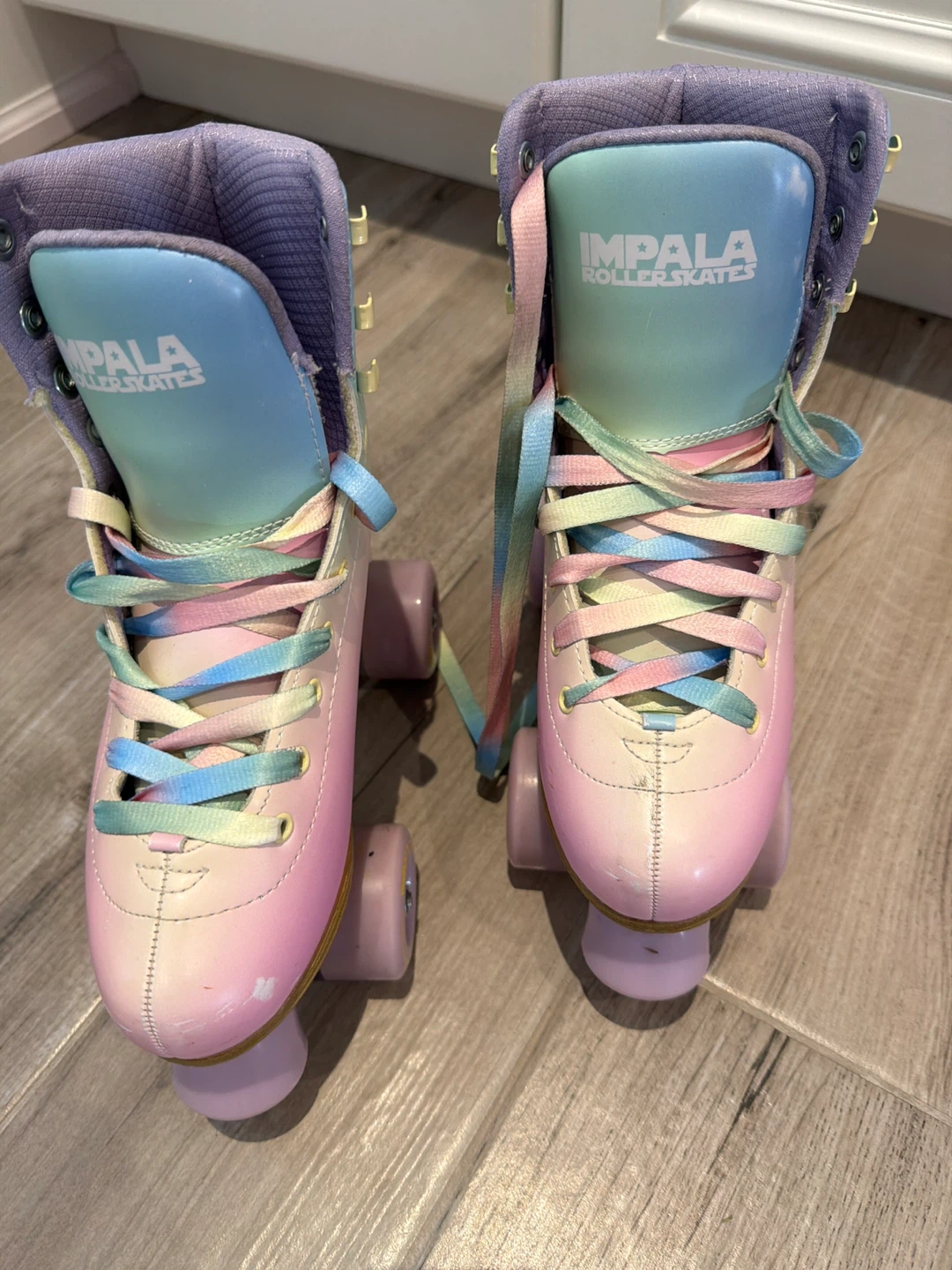 Impala Roller Skates Size 6