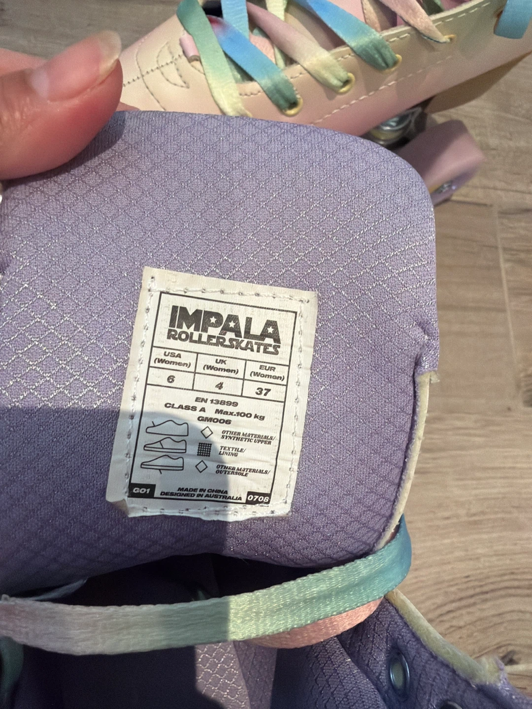 Impala Roller Skates Size 6 - photo 2