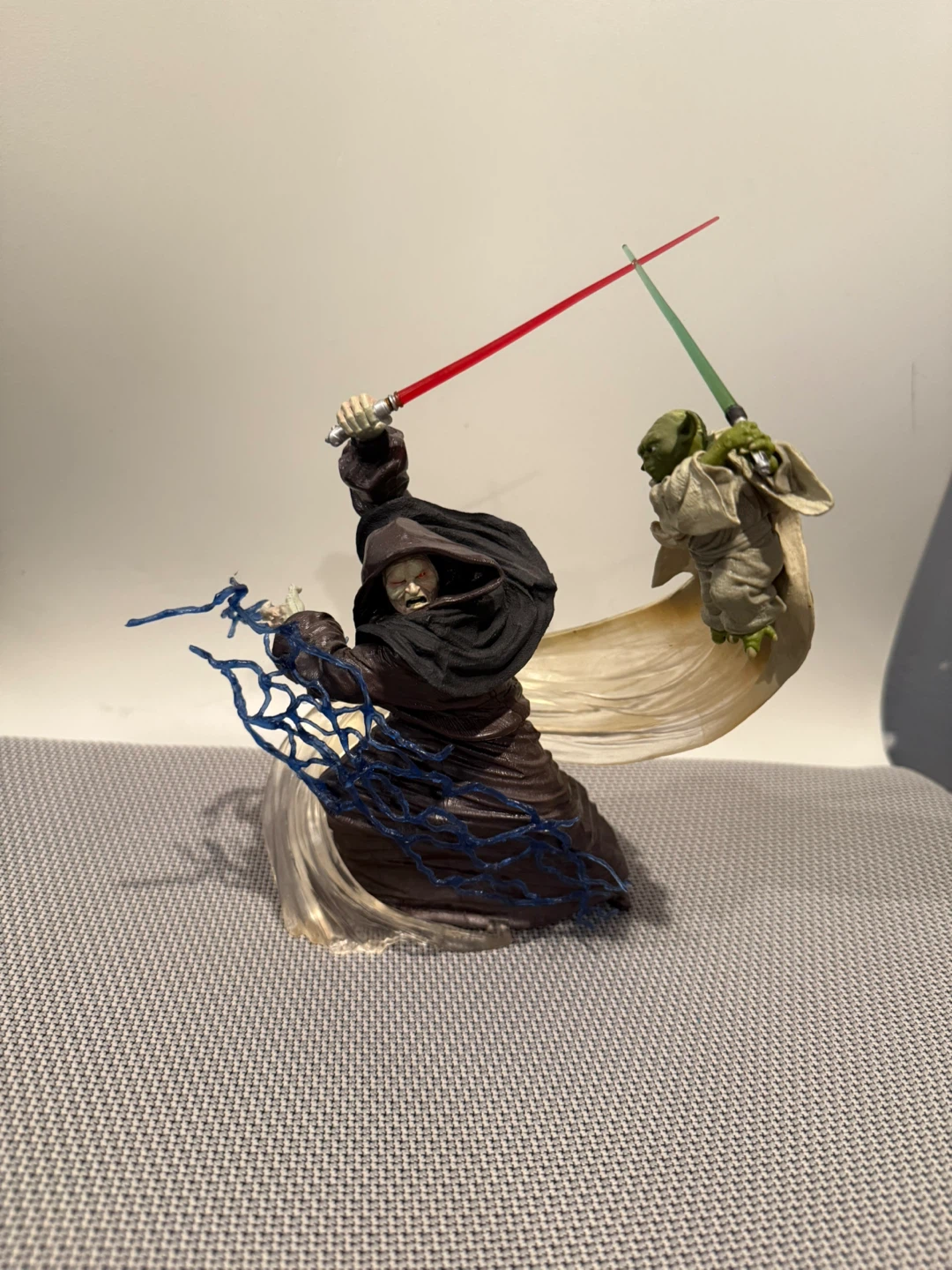 Star Wars Yoda and Emperor Palpatine Figure