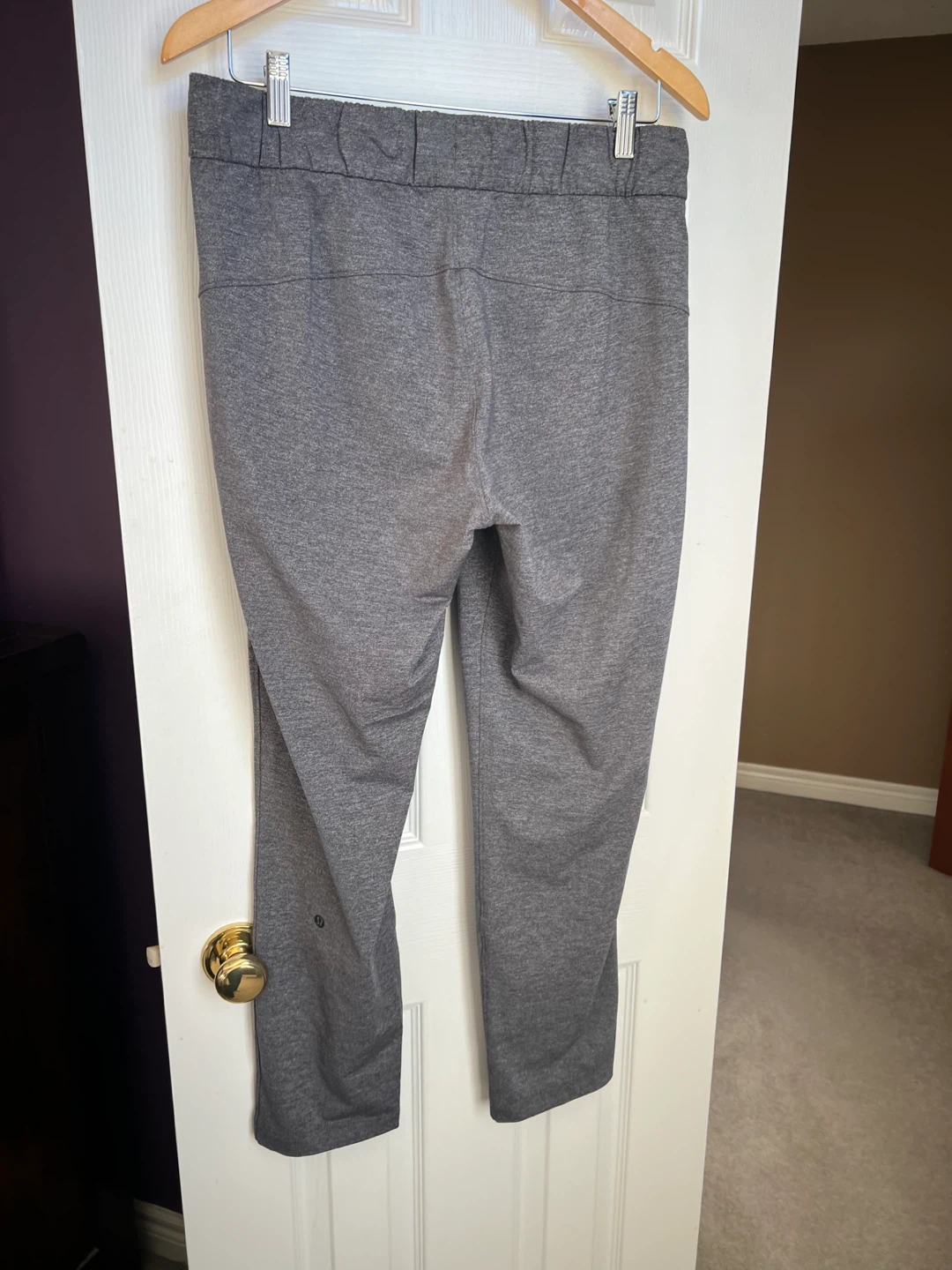 Lululemon Grey Joggers size 8 - photo 3