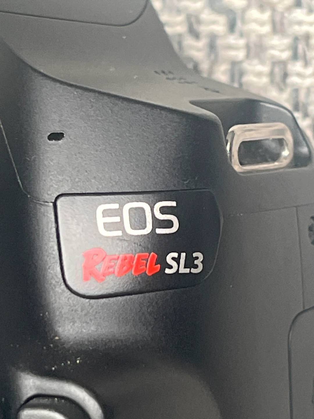Canon EOS Rebel SL3 Camera Kit - photo 3