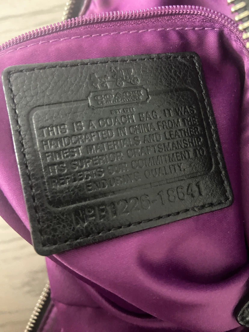 Coach Leather Handbag Black - photo 2