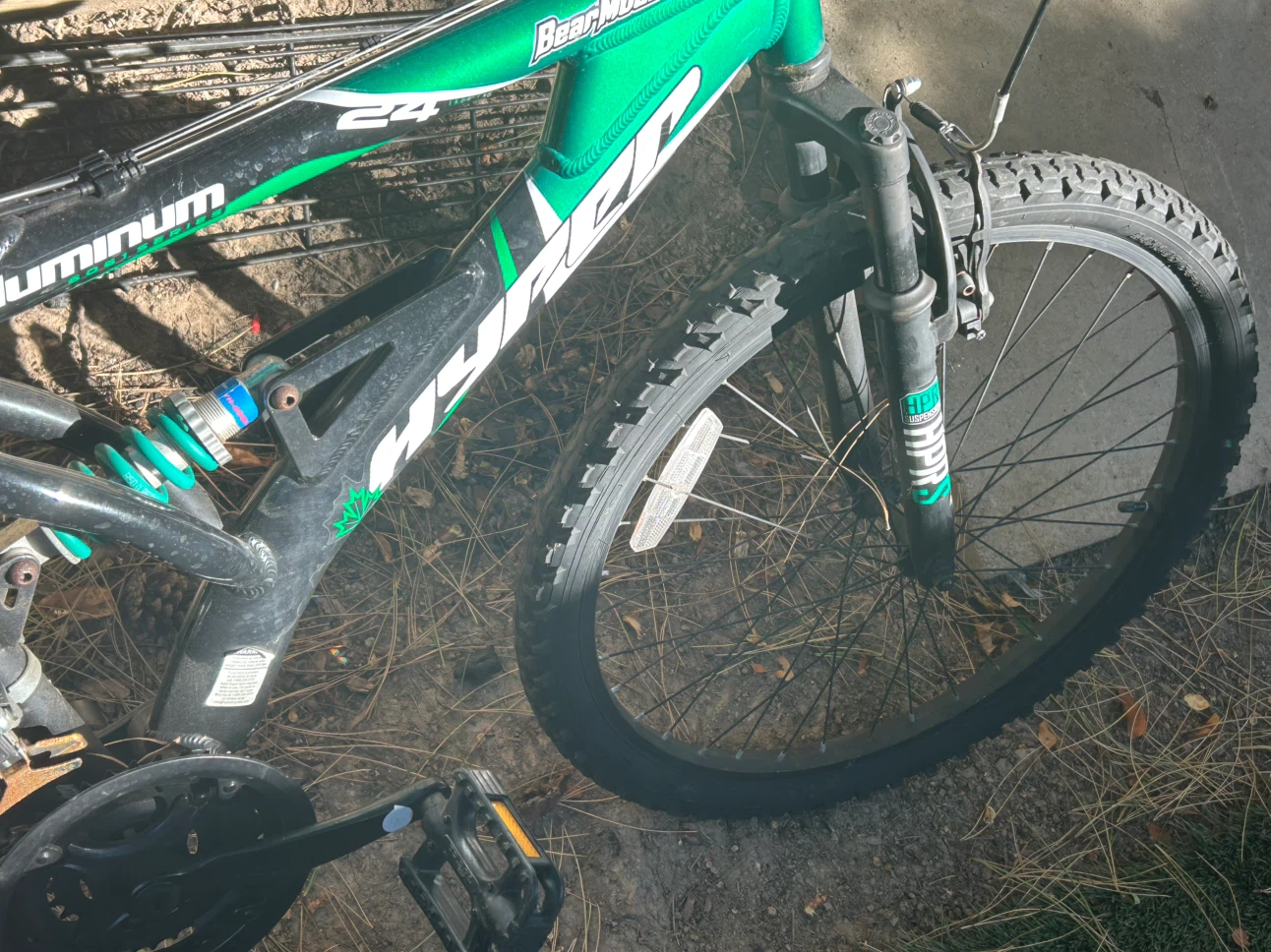 Hyper Bear Mountain 24 inch Bike - photo 4