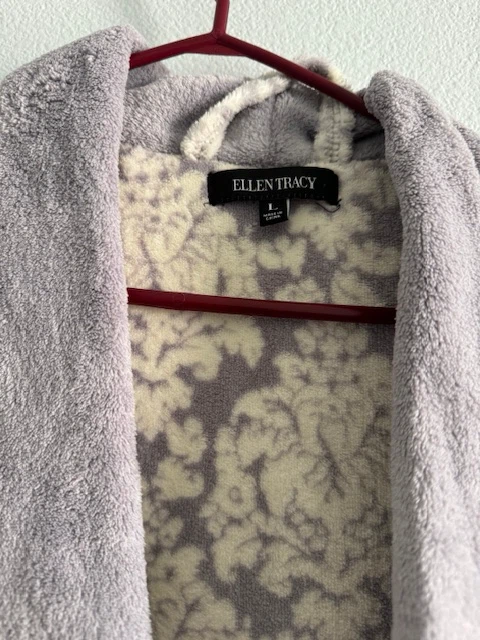 Ellen Tracy Night Gown - photo 3
