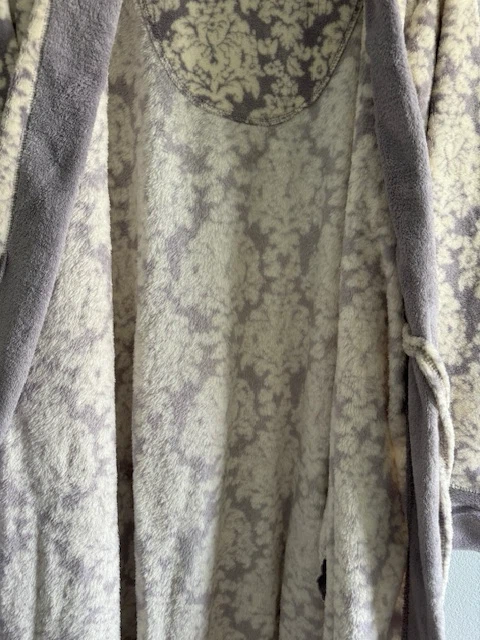 Ellen Tracy Night Gown - photo 4