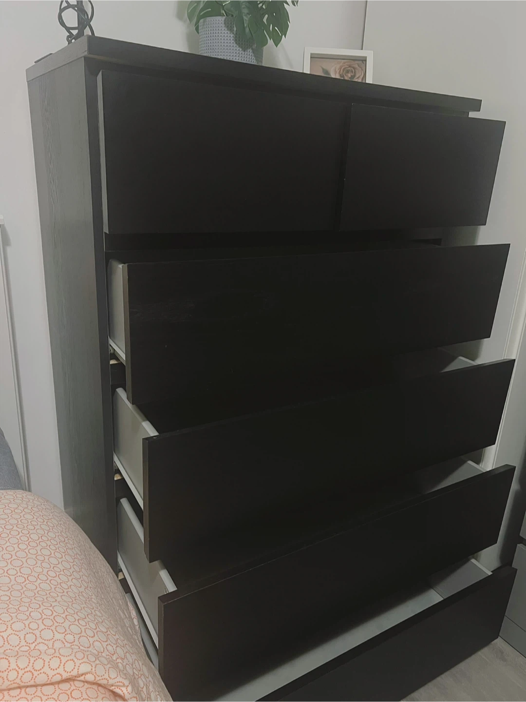 IKEA 6-drawer dresser,delivery available - photo 2