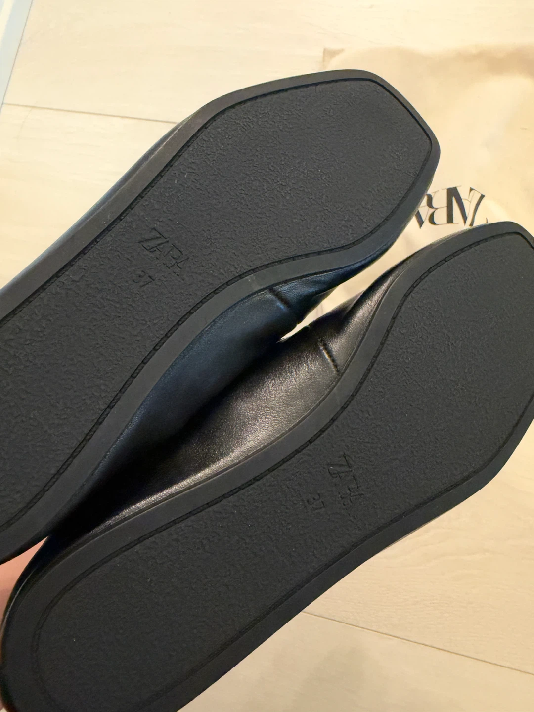 Brand new Zara Black Leather Loafers Size 37 - photo 2