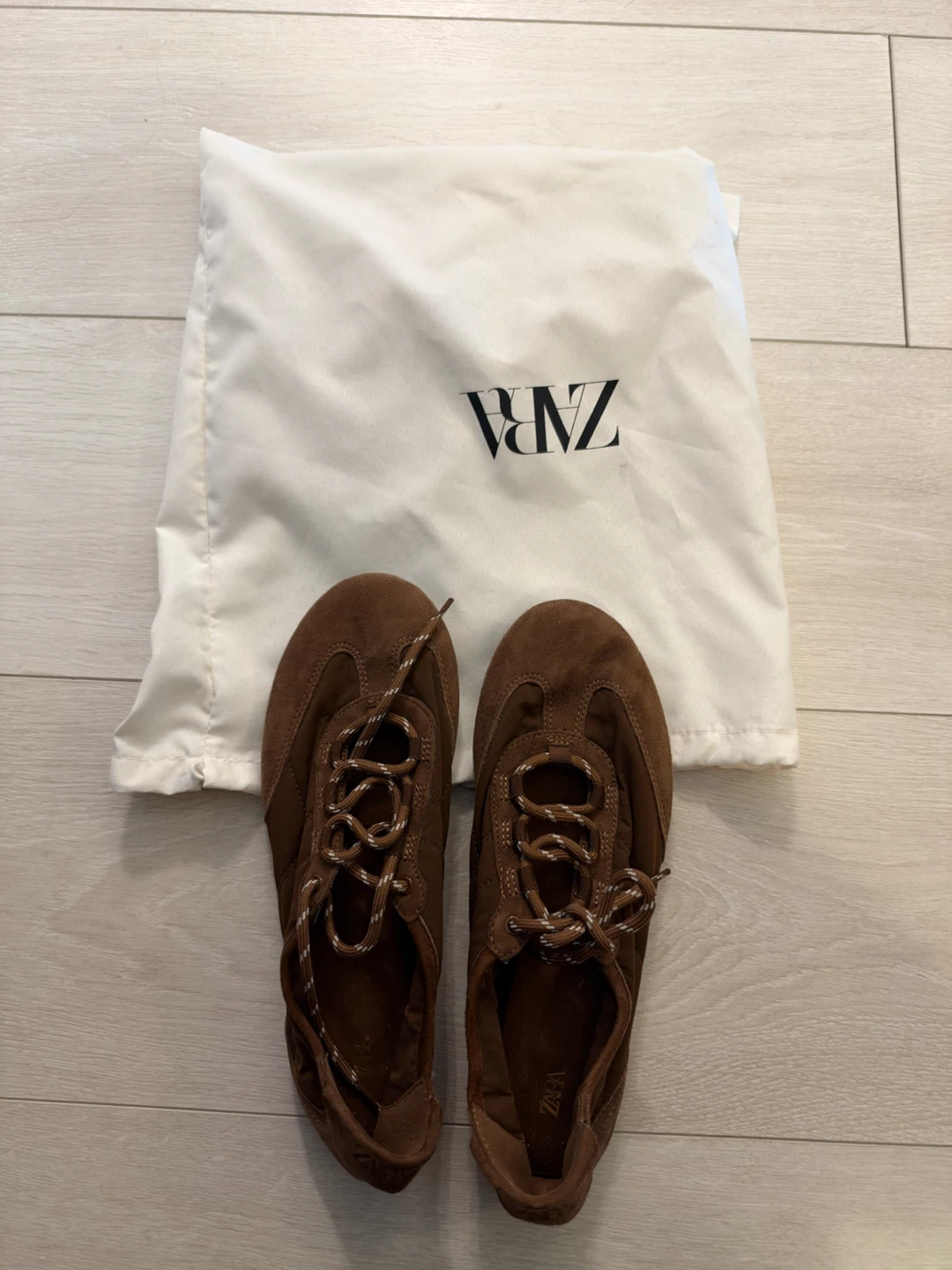 Brand new Zara Brown Suede Sneakers Size 37
