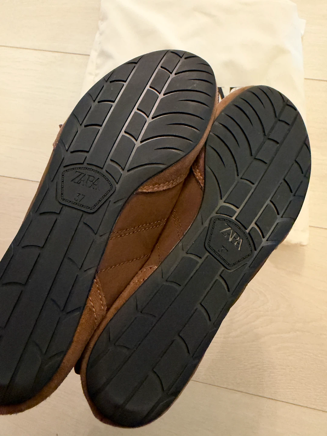 Brand new Zara Brown Suede Sneakers Size 37 - photo 2
