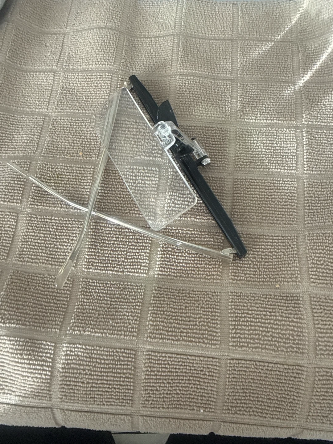 Clip-On Magnifying Lens