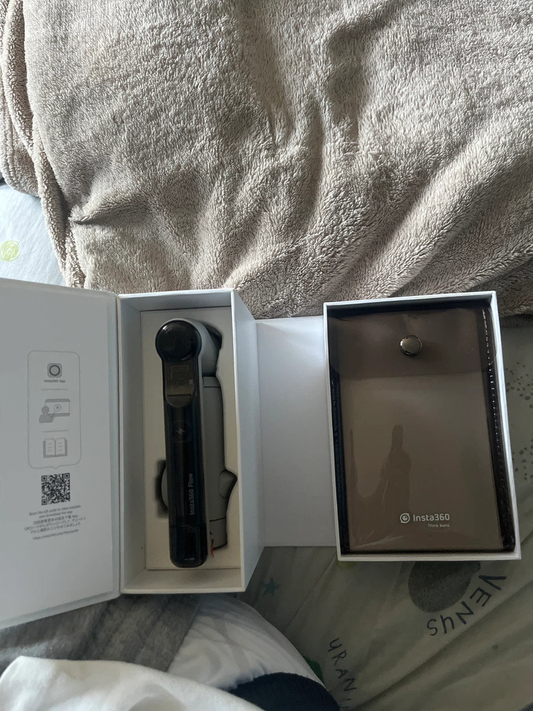 Insta360 Flow Creator Kit - photo 3