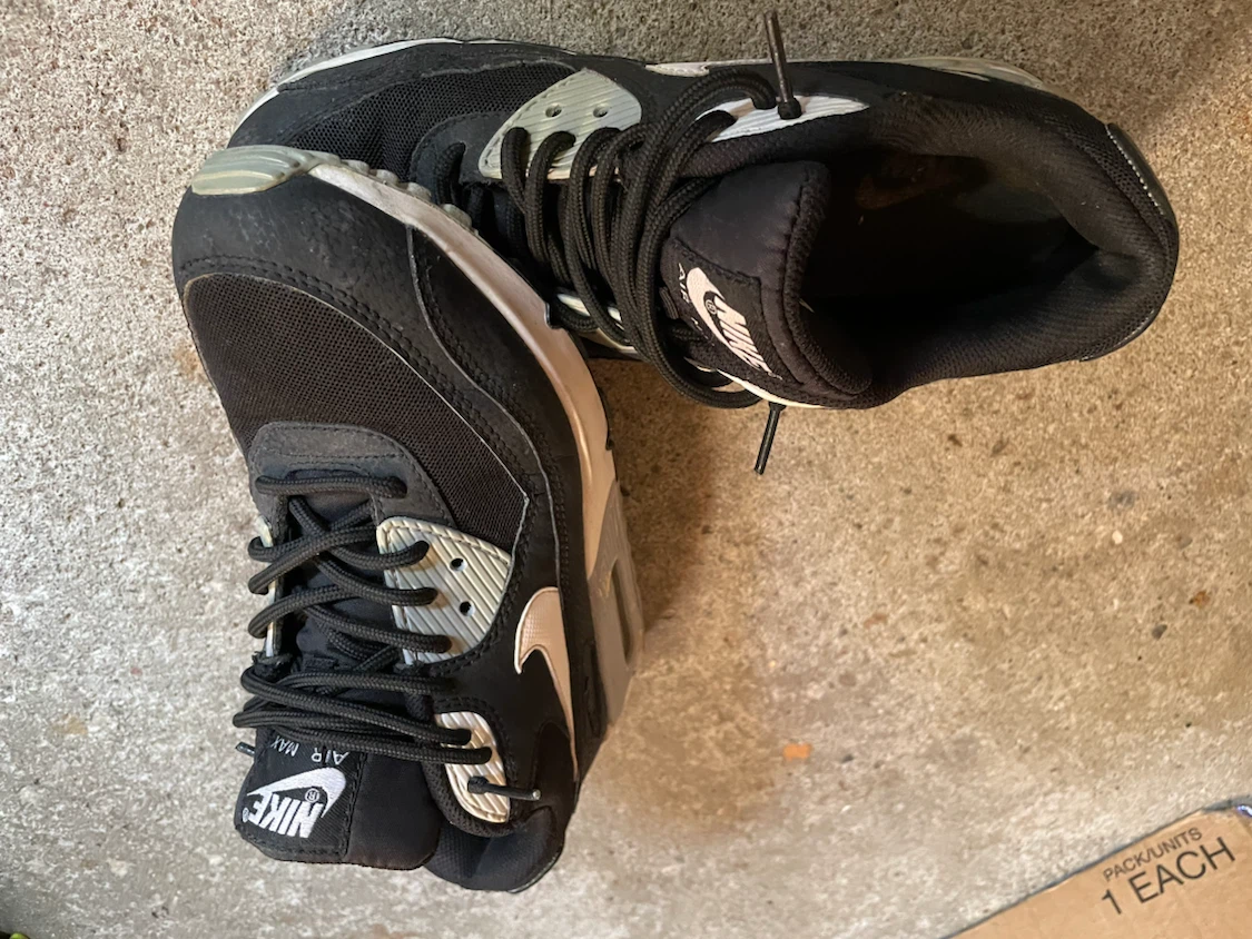 Nike Air Max 90 Black and White