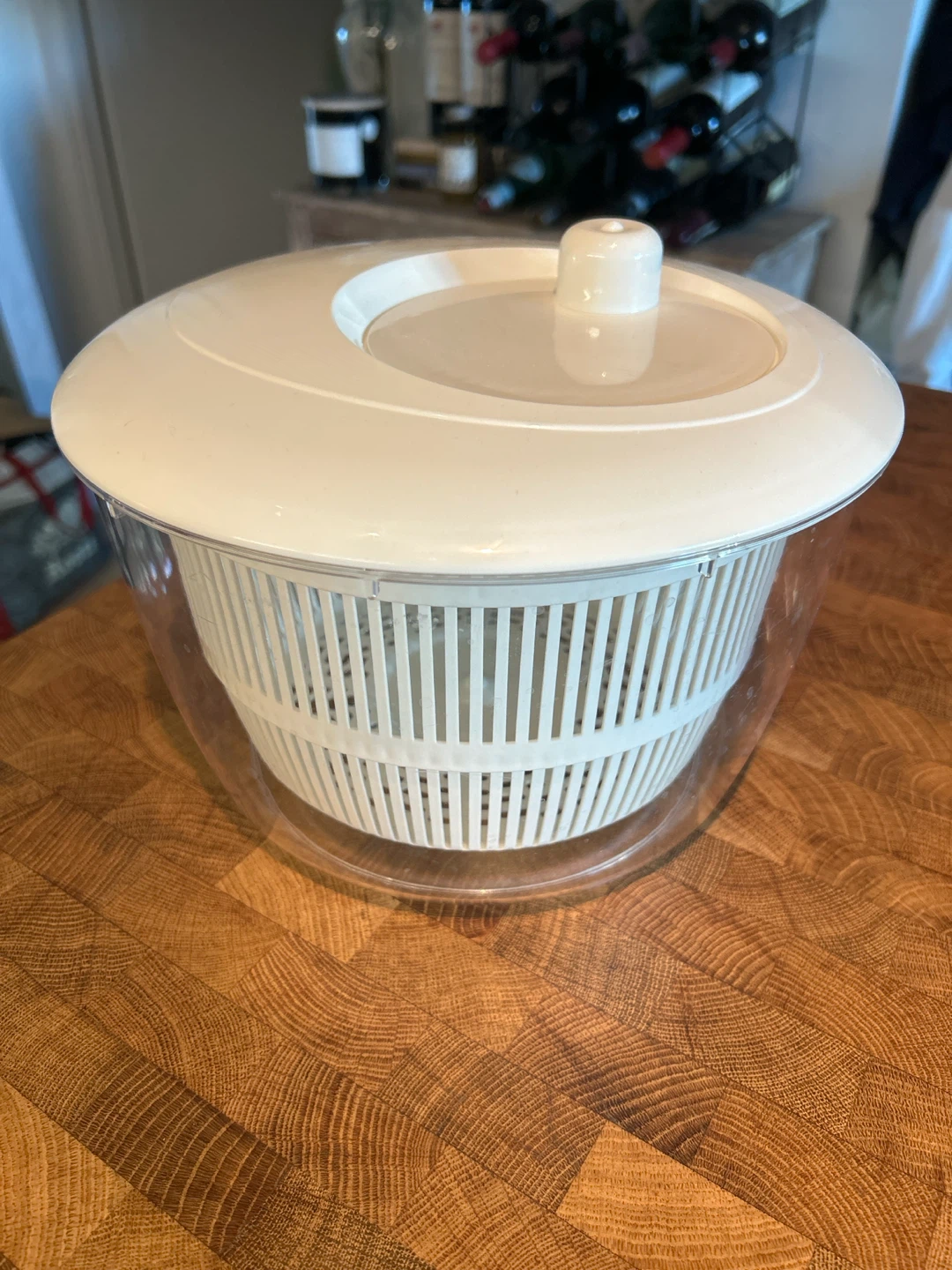 White Plastic Salad Spinner