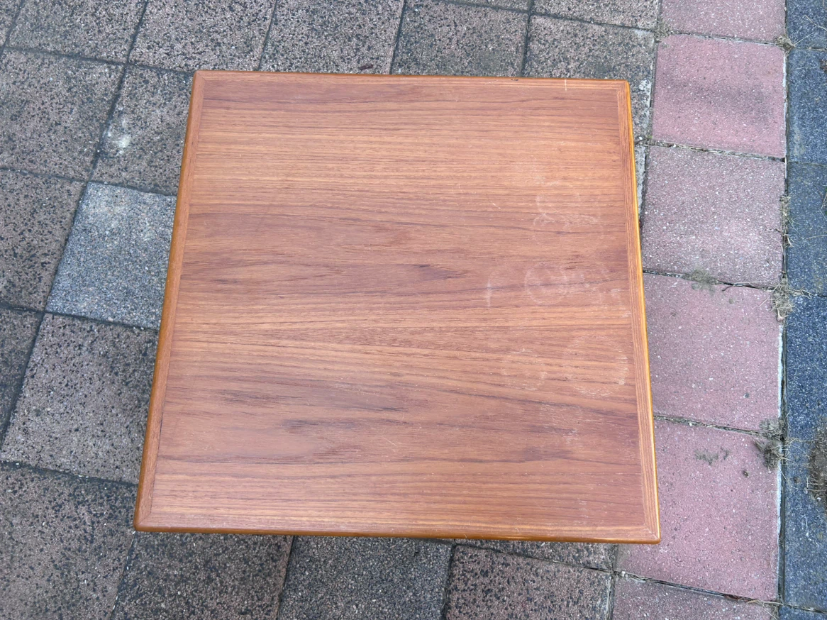 Side Table - photo 2