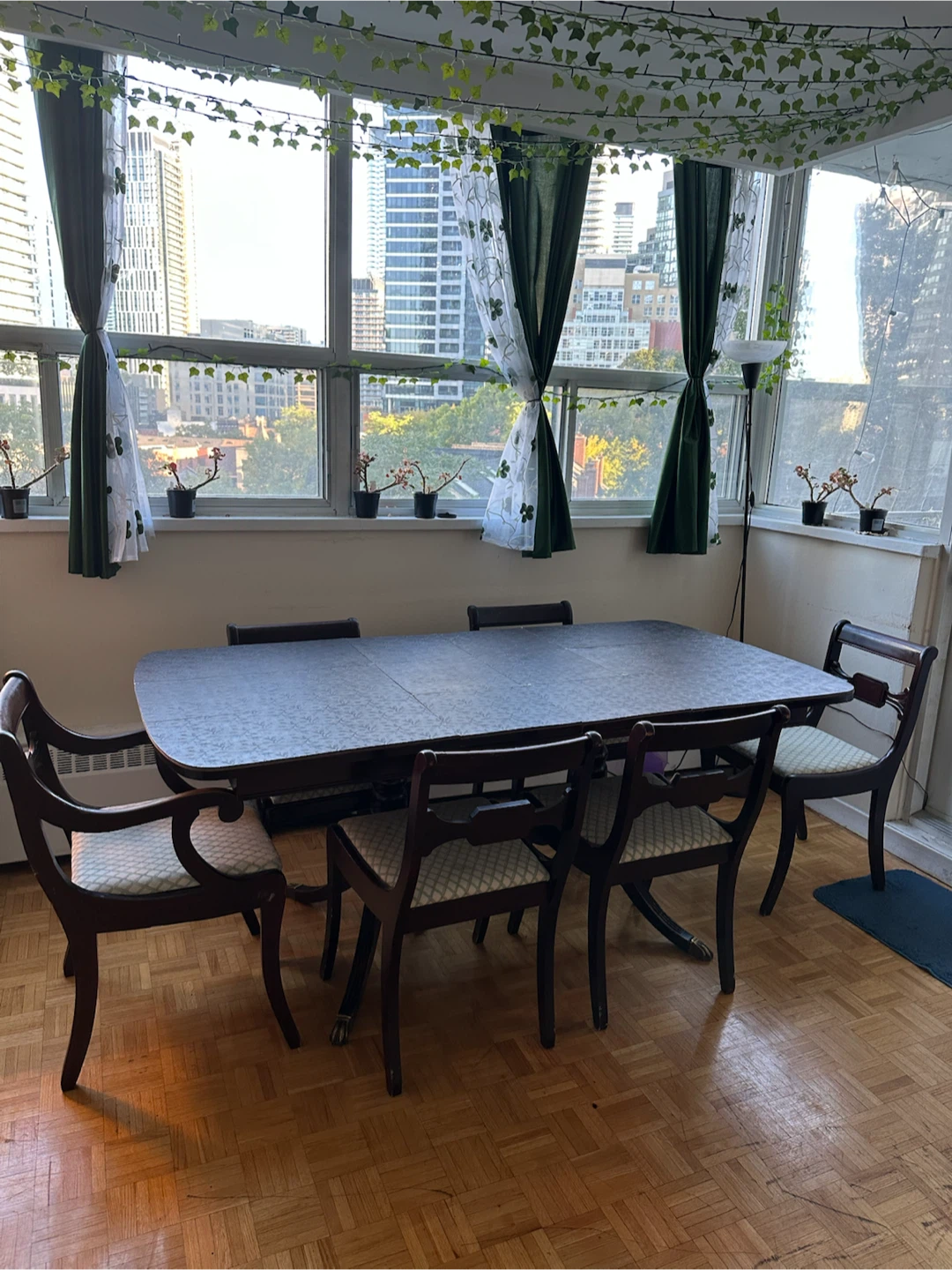 Vintage Dining Table + 6 Chairs – Solid Wood Set