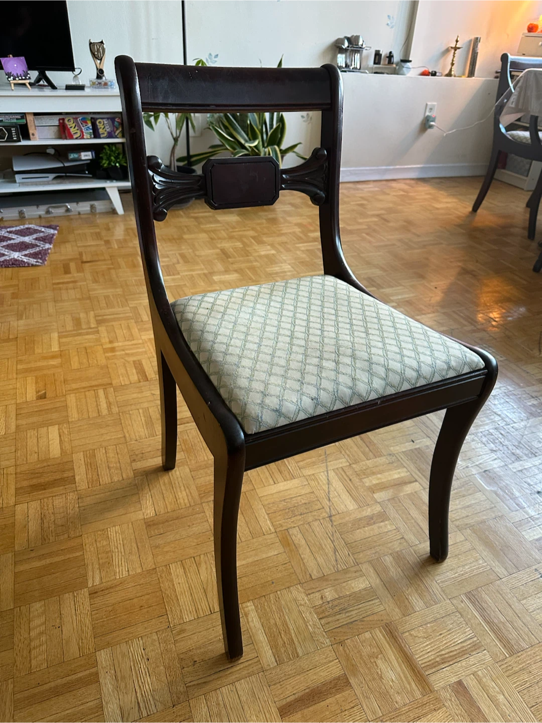 Vintage Dining Table + 6 Chairs – Solid Wood Set - photo 5