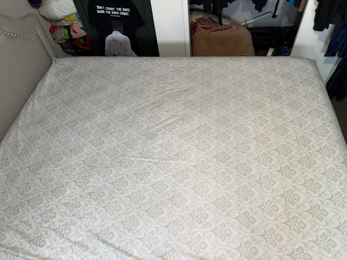 Couples Queen Bed - photo 5