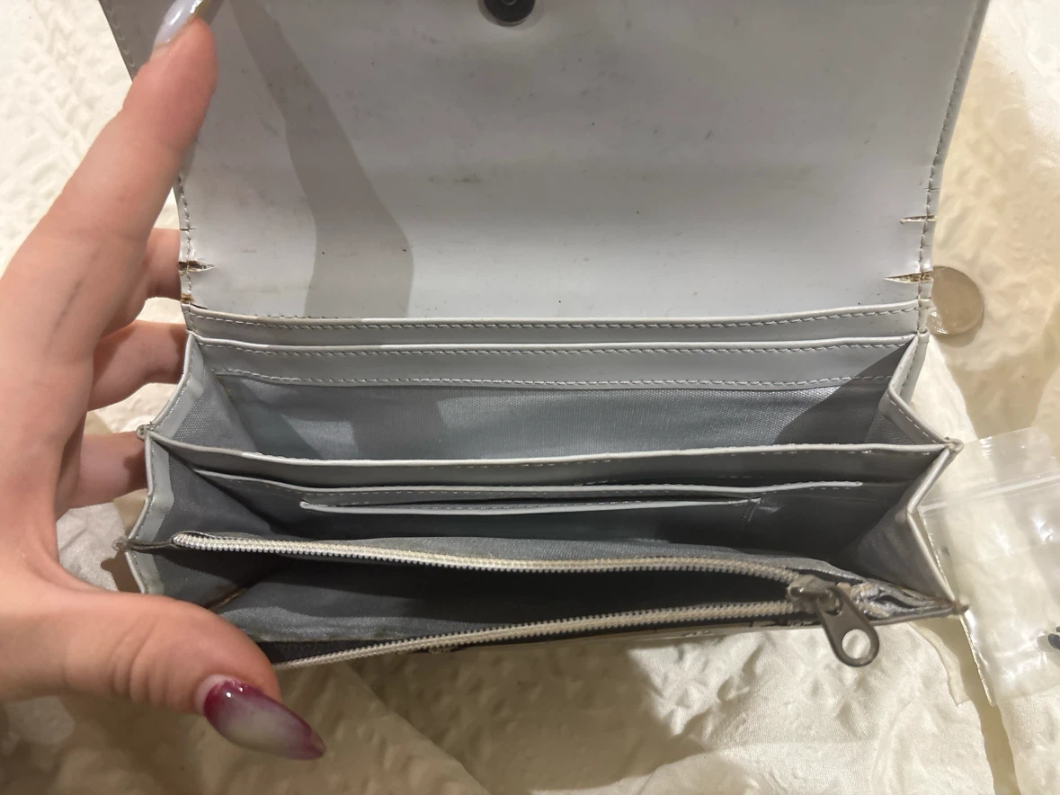 Playboy Metallic Wallet - photo 2