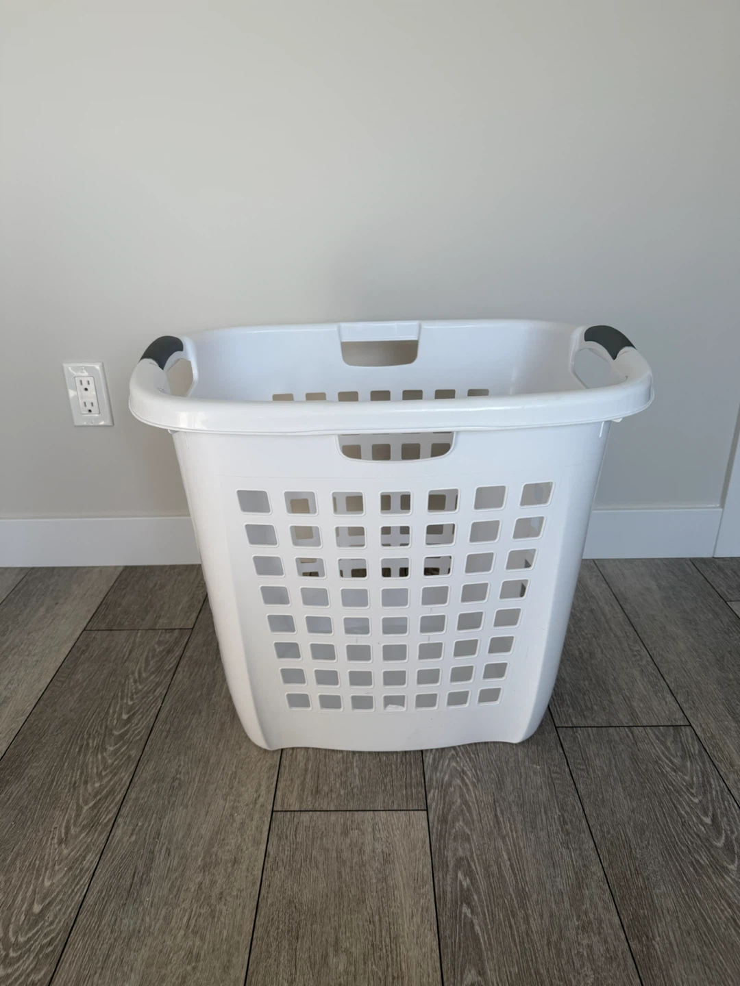White Plastic Laundry Hamper with Handles