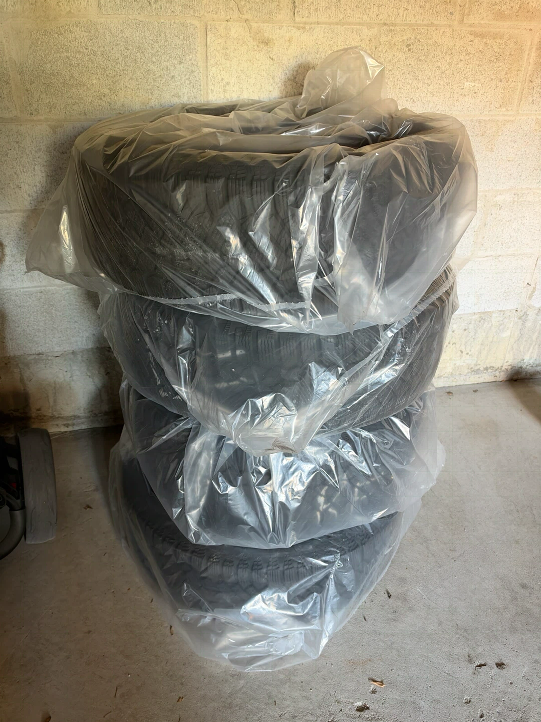 Set of 4 winter tires on rims
