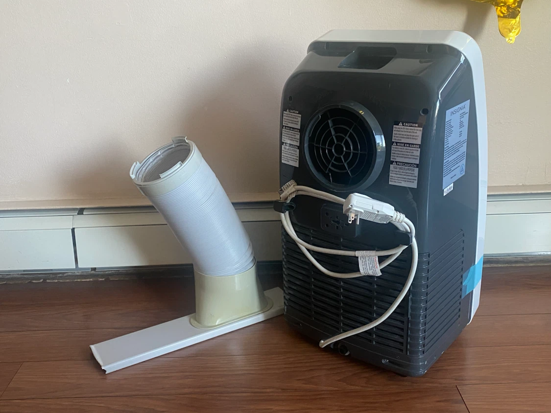 Insignia Portable Air Conditioner - photo 2