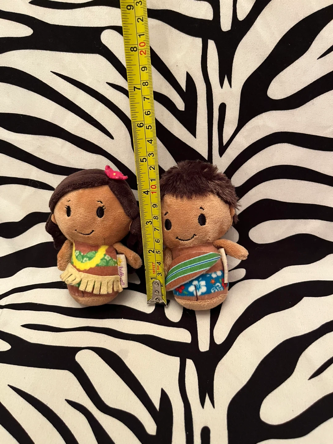 🌺 Hallmark Itty Bittys Hawaii Hula Girl & Surfer Boy plush set 🌺 - photo 2