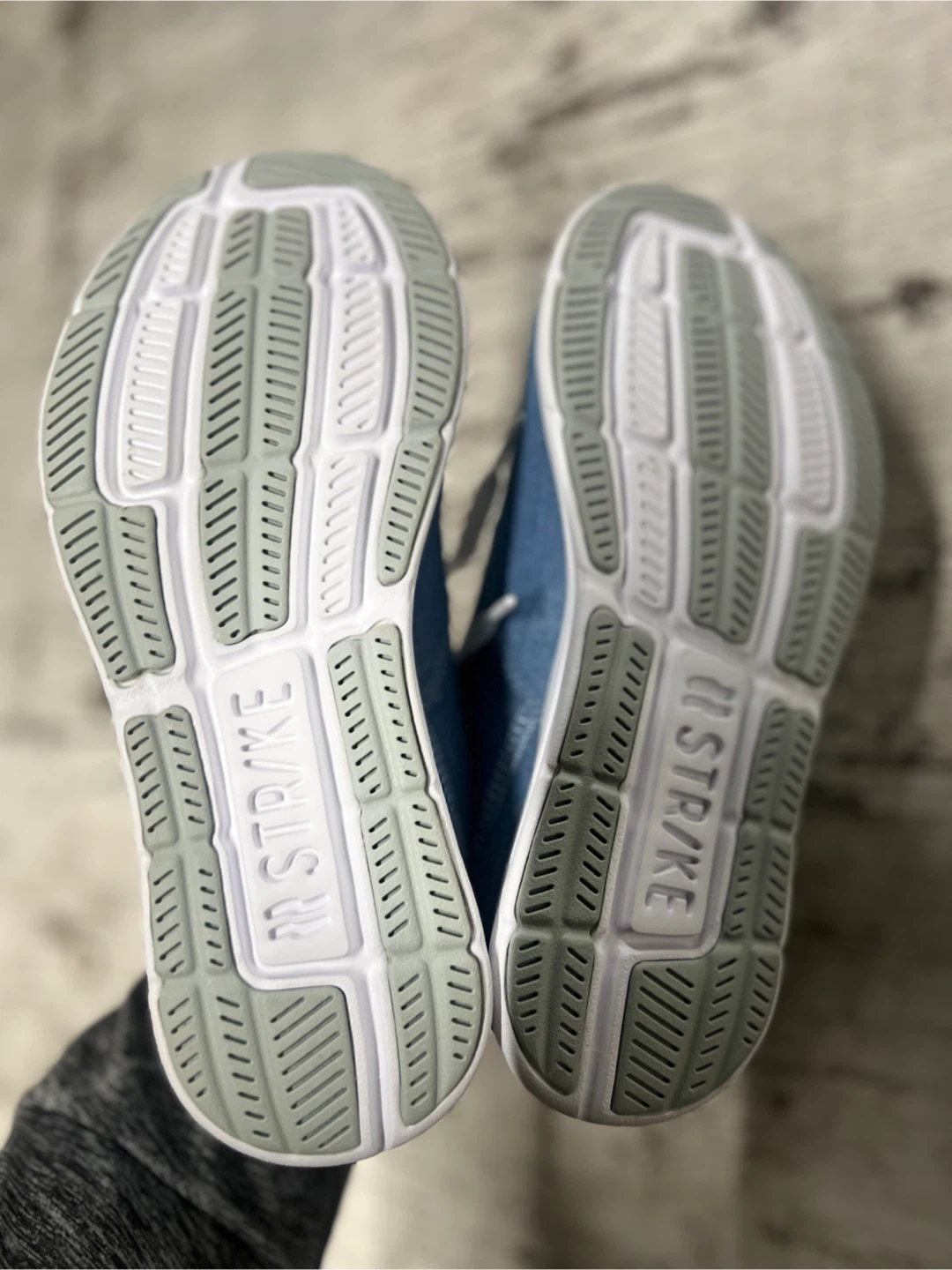 Chill Pill blue denim sneakers - photo 2