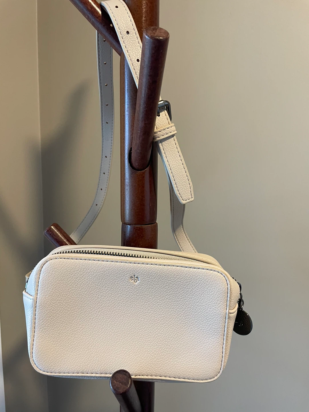 ela for THE JELLY BOX Crossbody Bag