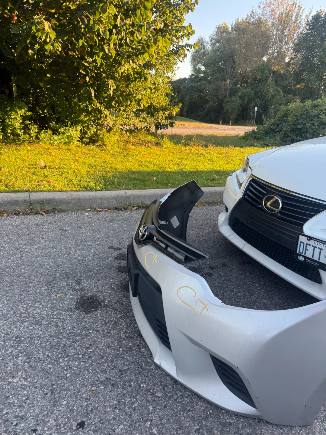 Toyota Corolla bumper - photo 2