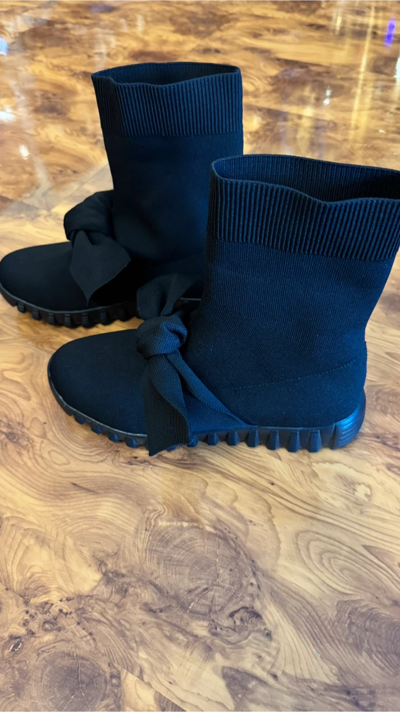 Bernie Mev Black Knit Bow Boots