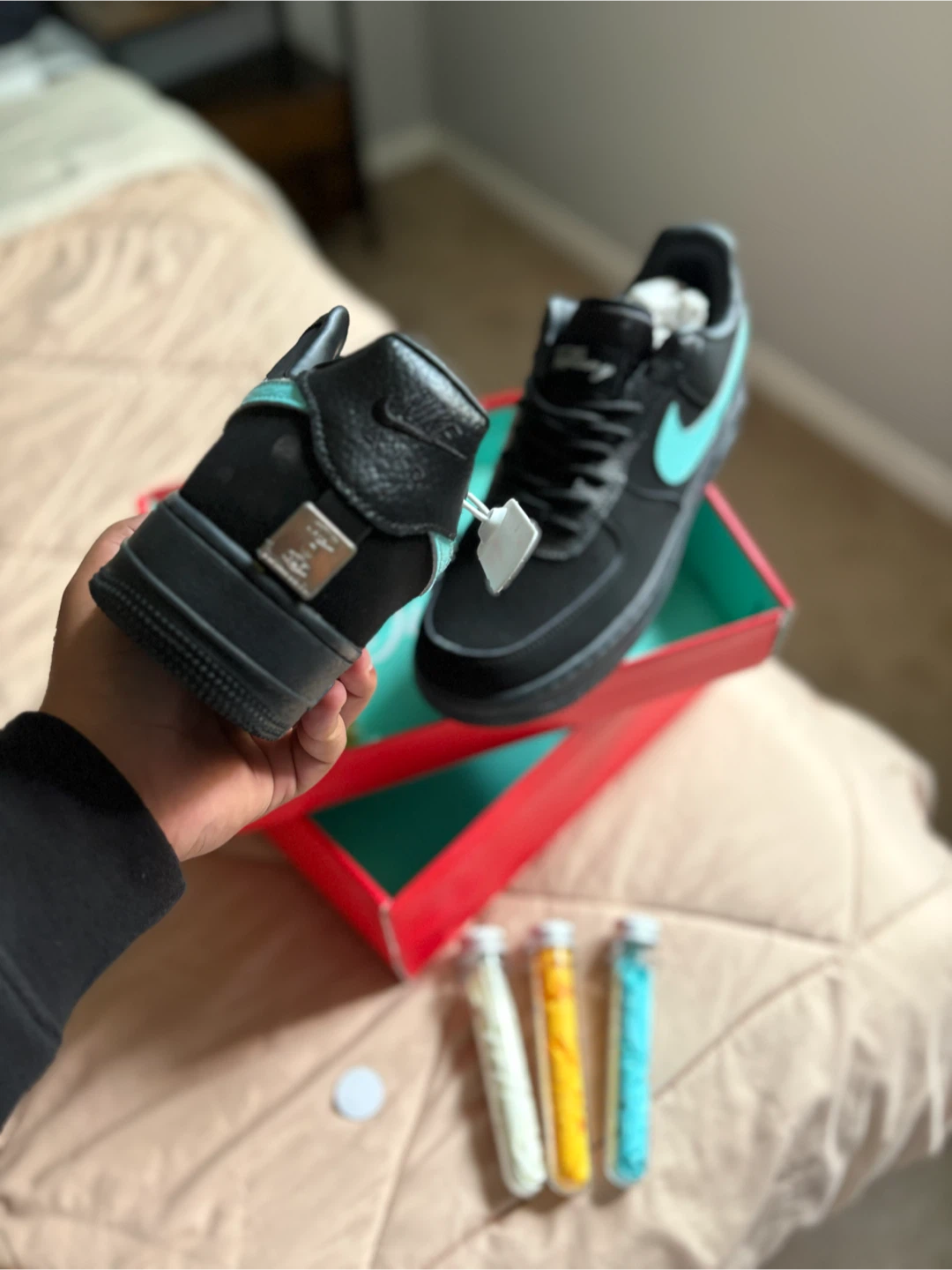 Nike x Tiffany & Co. Air Force 1 - photo 3