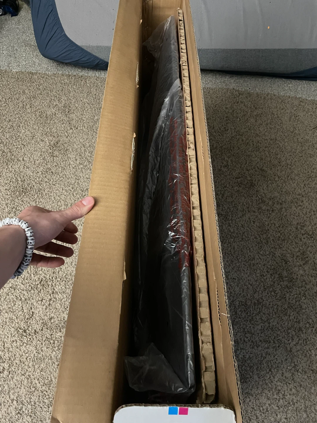 TCL 43-inch 4K Roku TV with Wall Mount - photo 5