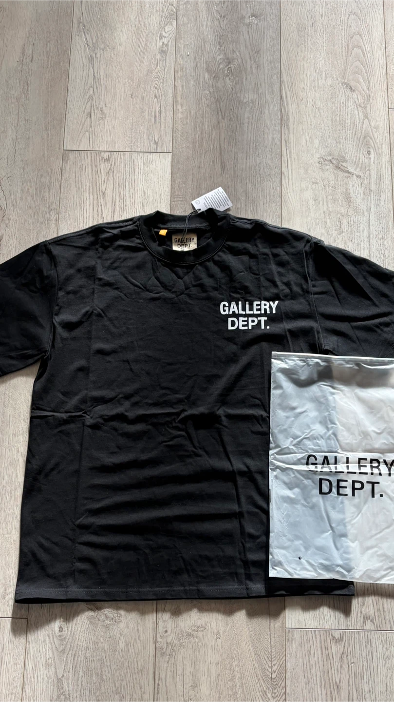 Gallery Dept. Black T-Shirt - photo 2
