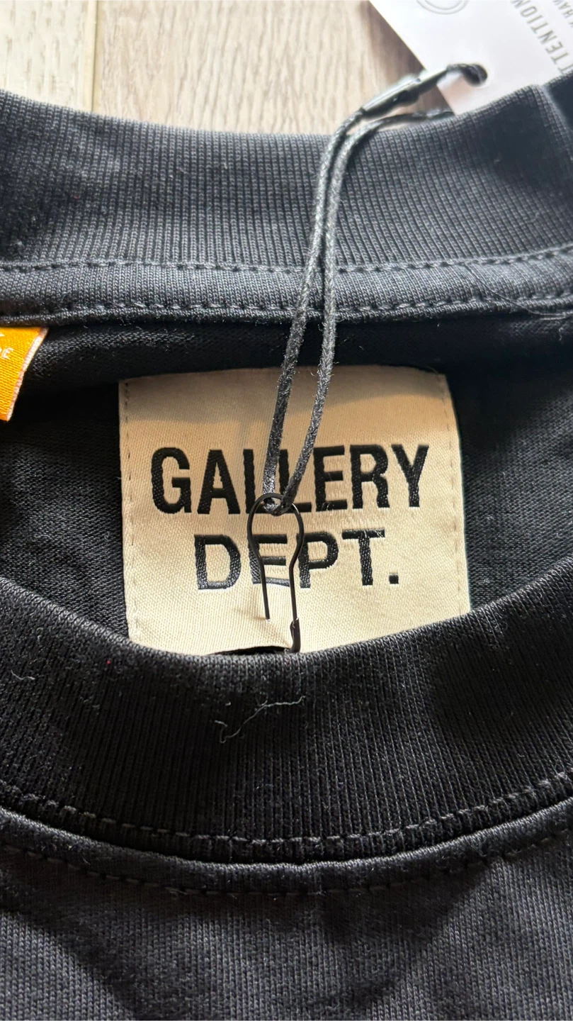 Gallery Dept. Black T-Shirt - photo 3