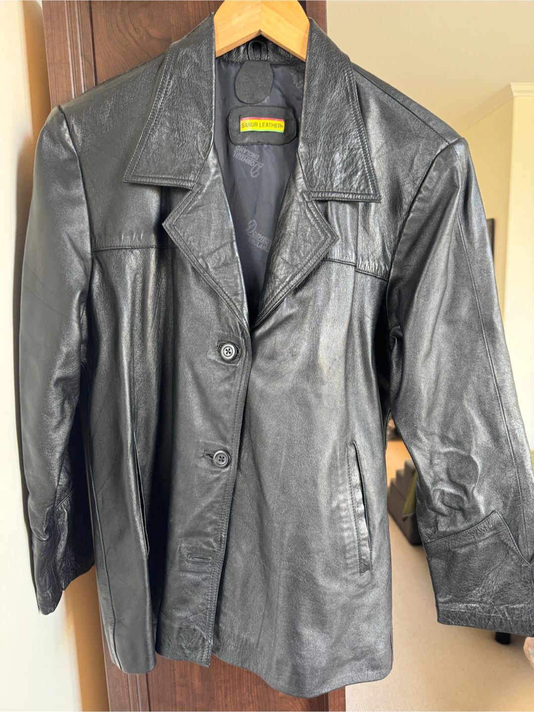 S size Sanur Leather Black Jacket
