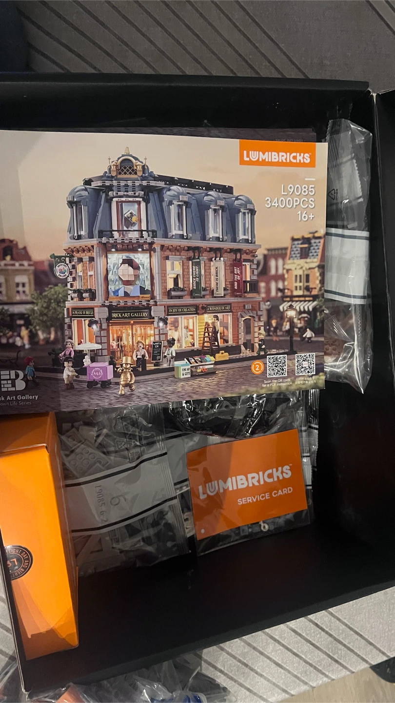 LUMIBRICKS Brick Art Gallery Building Set L9085 - photo 3