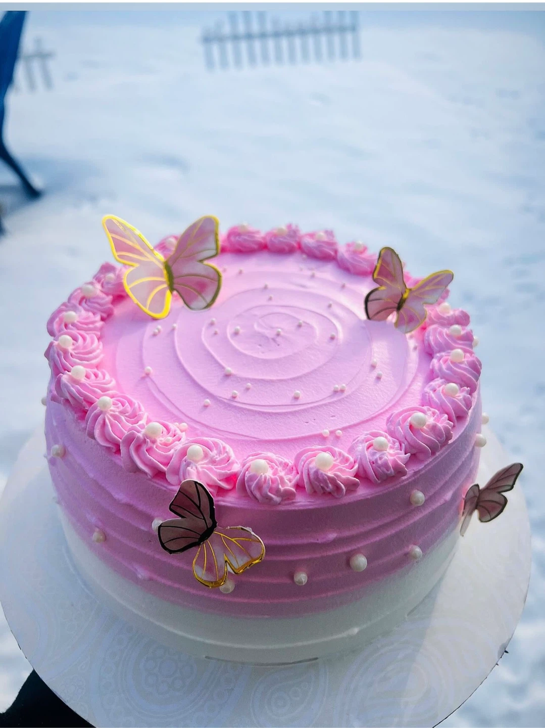 Custom Home-Baked Cakes - photo 2