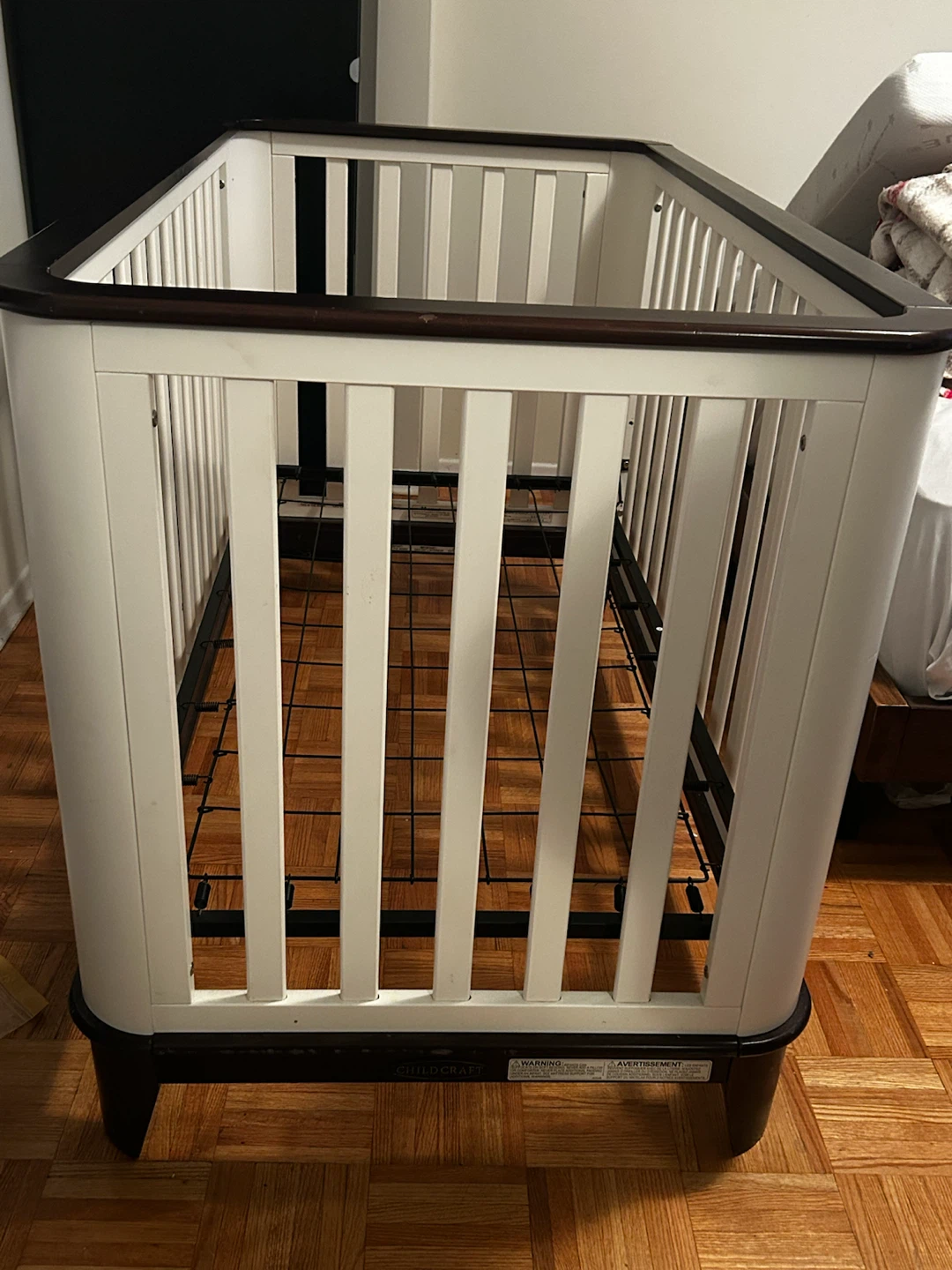 CHILDCRAFT Baby Crib