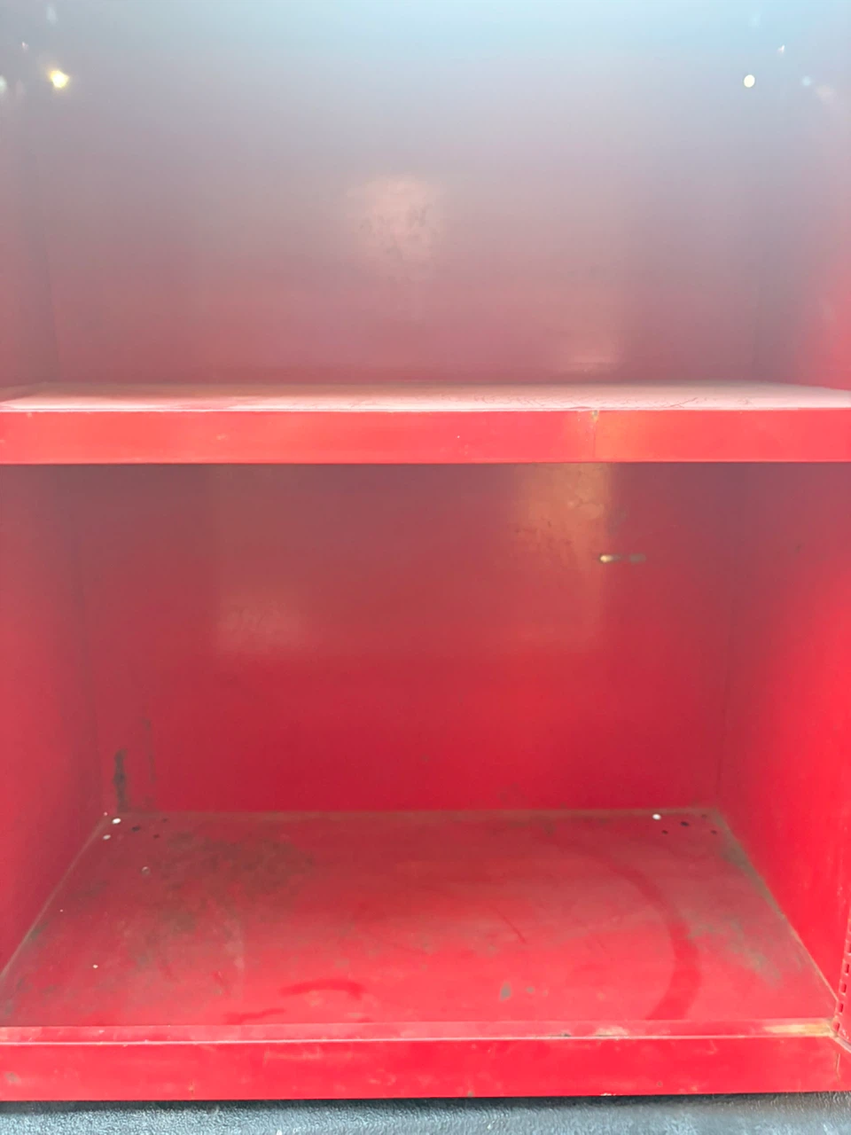 Mastercraft Red Metal Storage Cabinet - photo 2