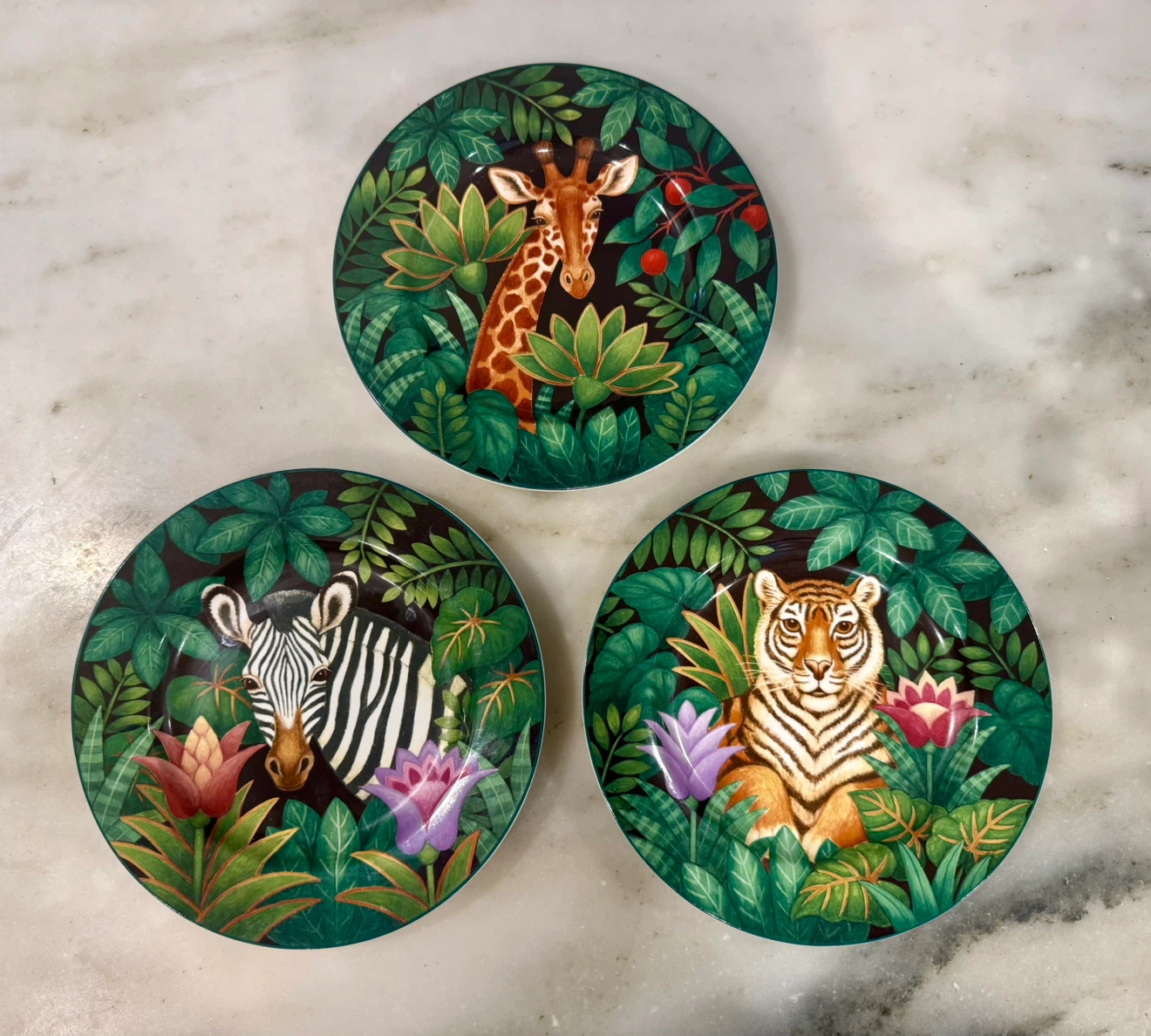 Set of 3 Sakura Jungle Salad Plates