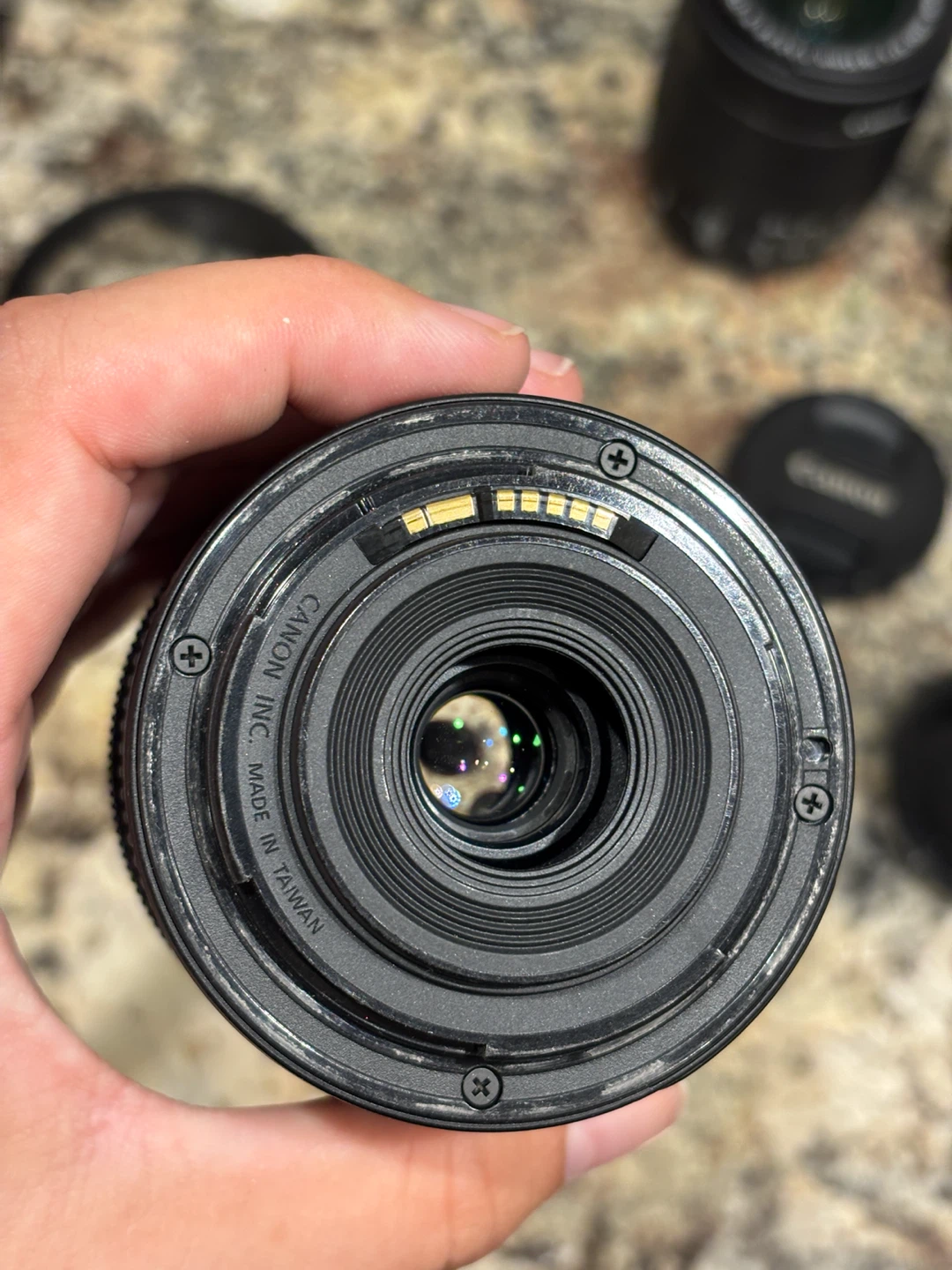 Canon EF-S 10-18mm f/ 4.5-5.6 - photo 3
