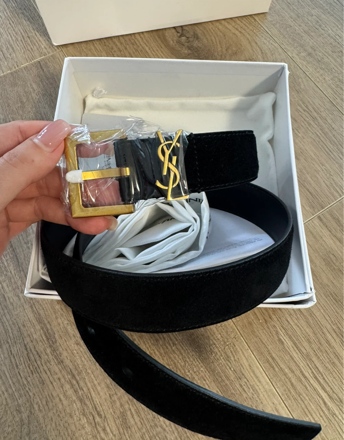Luxury Genuine Suede Leather Belt with Gold Buckle - photo 2