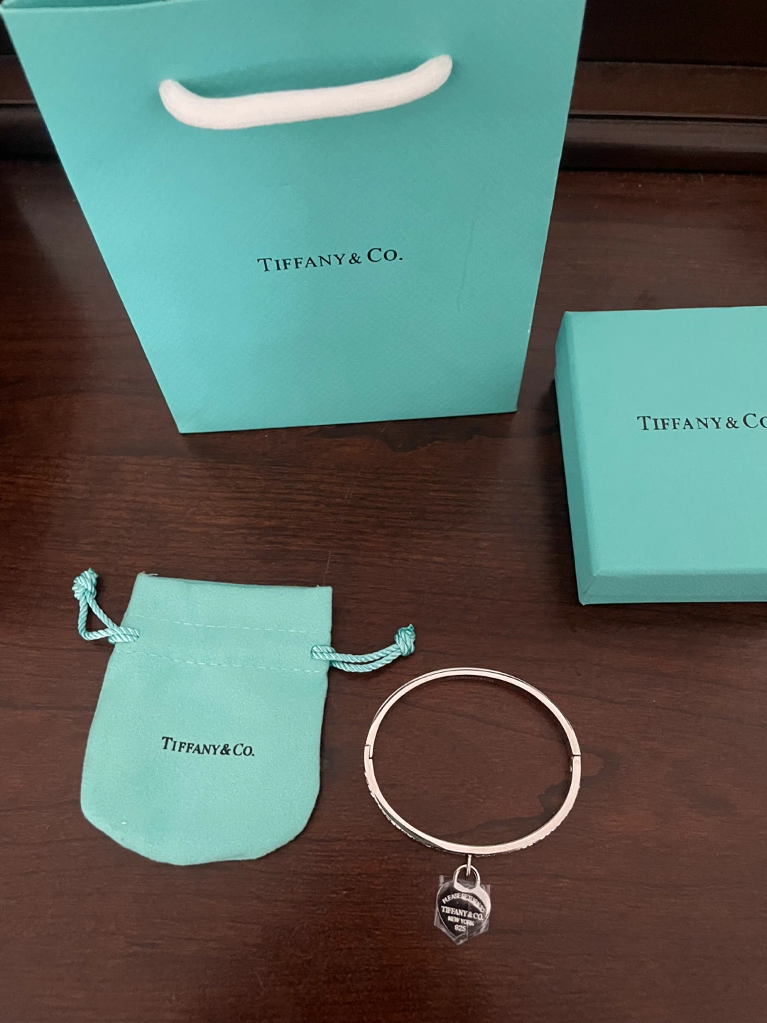 Tiffany & Co. Return to Tiffany Heart Tag Bangle